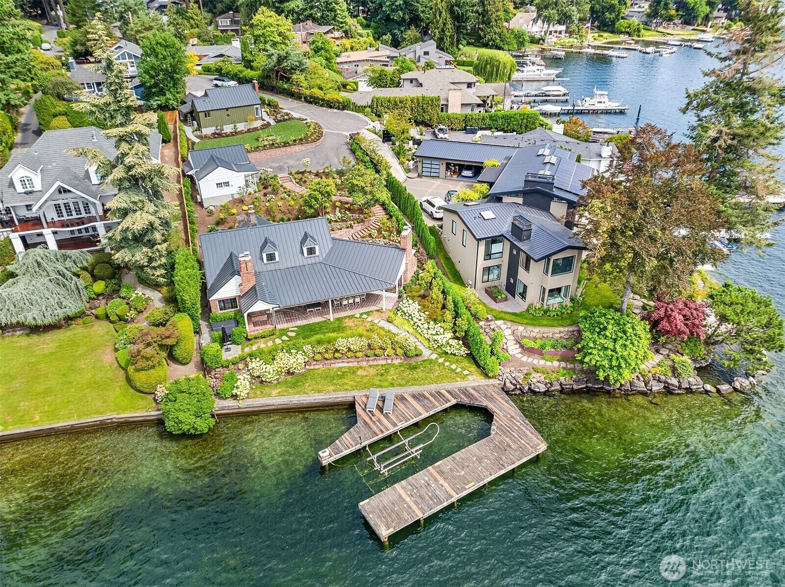 Property Photo:  11  Enatai Drive  WA 98004 