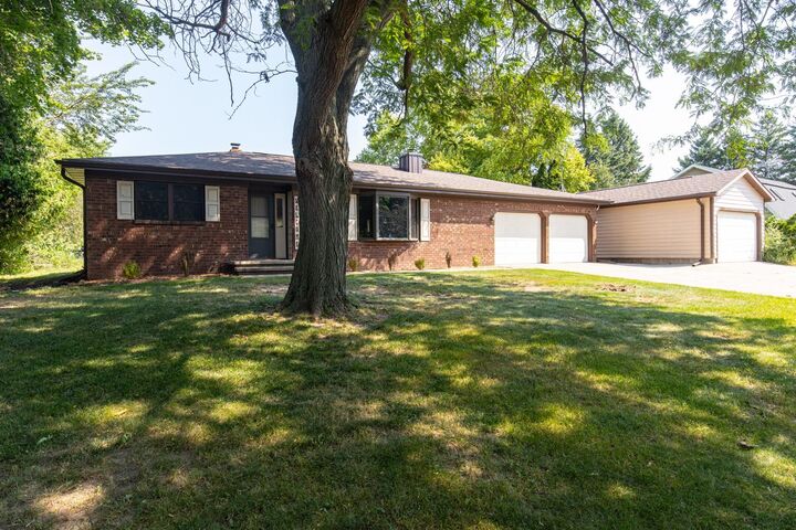 W10134 Ridge Road  Hortonville WI 54944 photo