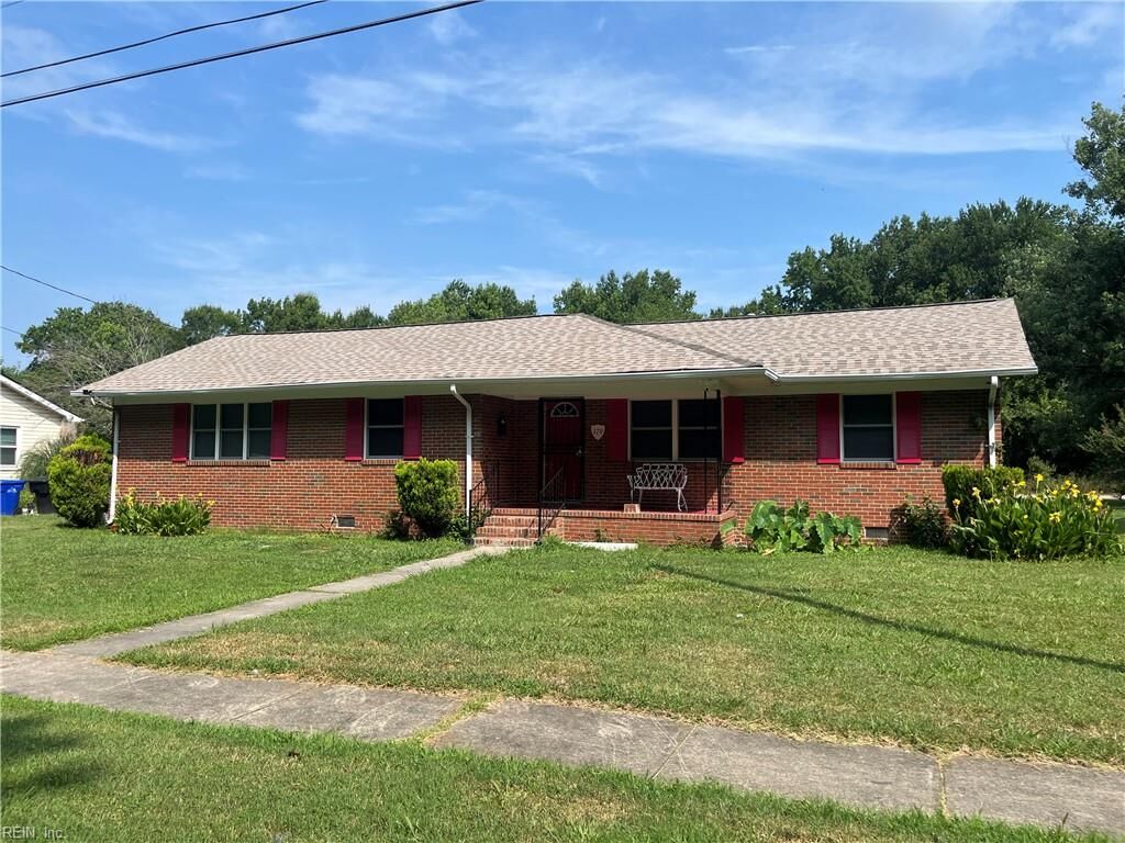 Property Photo: 179 Choate St VA 23707