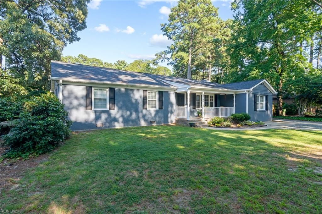Property Photo:  2077 Sarahs Creek Woods Rd  VA 23072 