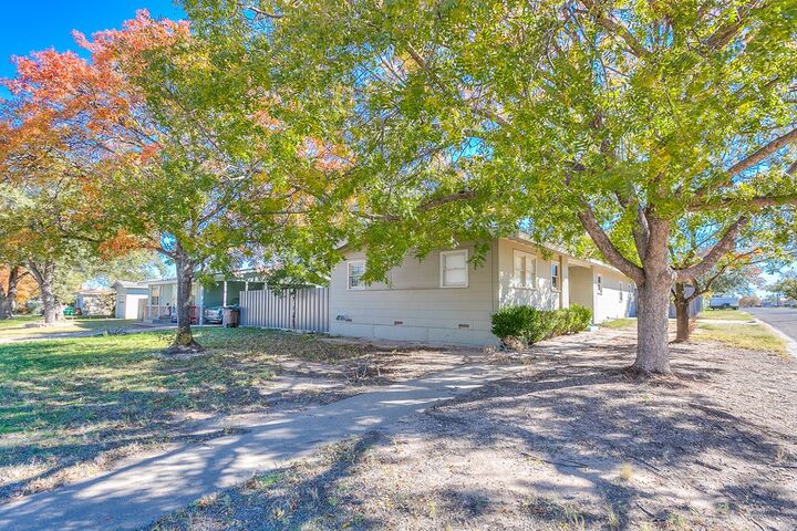 Property Photo: 2645 Raney St TX 76901