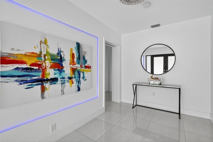 Property Photo: 7200 SW 137th St FL 33158