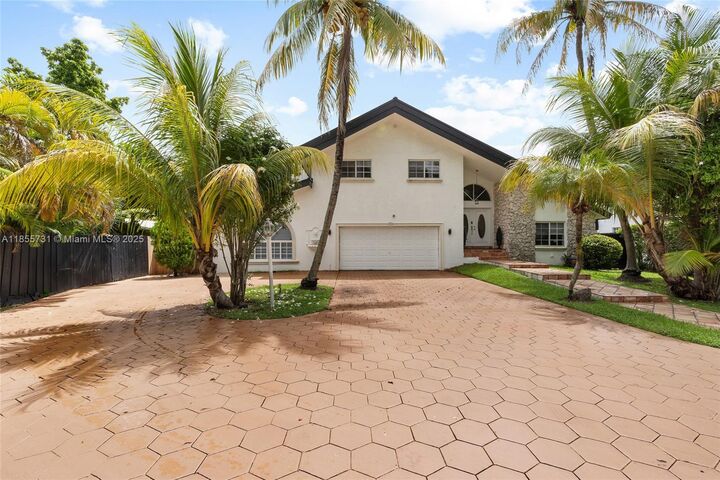 10723 SW 142nd Ct  Miami FL 33186 photo