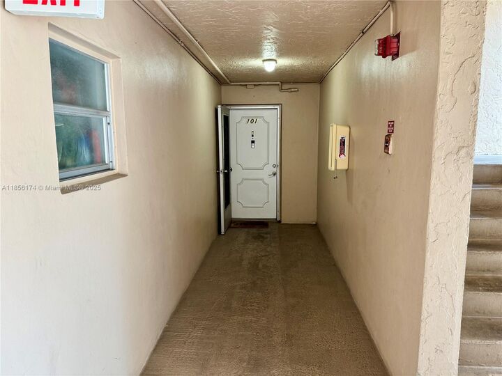 Property Photo:  9495 Evergreen Pl 101  FL 33324 