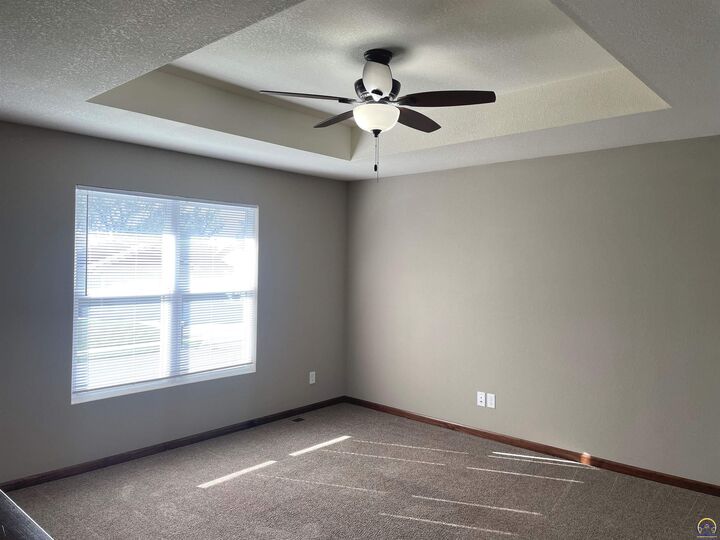 Property Photo: 4240 SE Truman Ave KS 66609