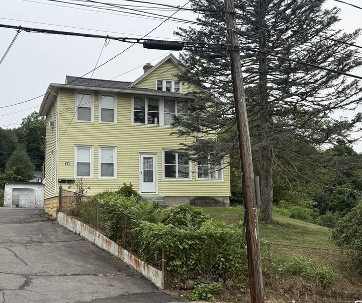 23 Ward Street  Naugatuck CT 06770 photo