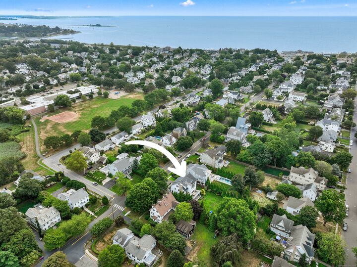 Property Photo: 254 Penfield Road CT 06824