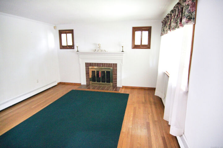 Property Photo: 253 Kneeland Road CT 06512