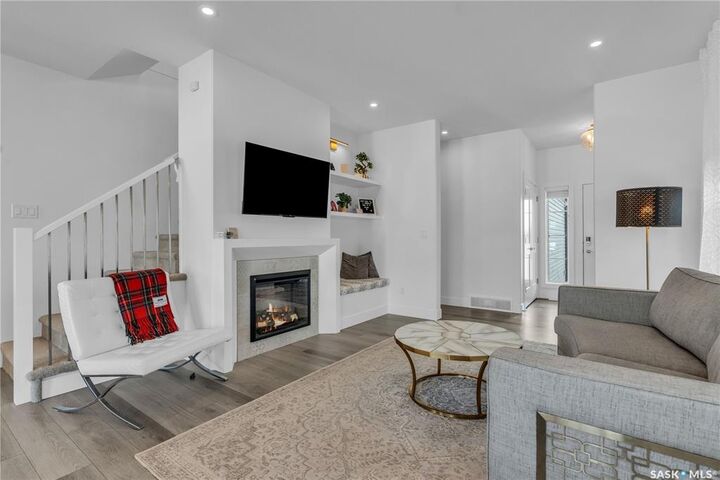 Property Photo: 574 Burgess Crescent SK S7V 0W6