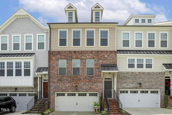 Property Photo:  1005 Lathrop Lane  NC 27523 