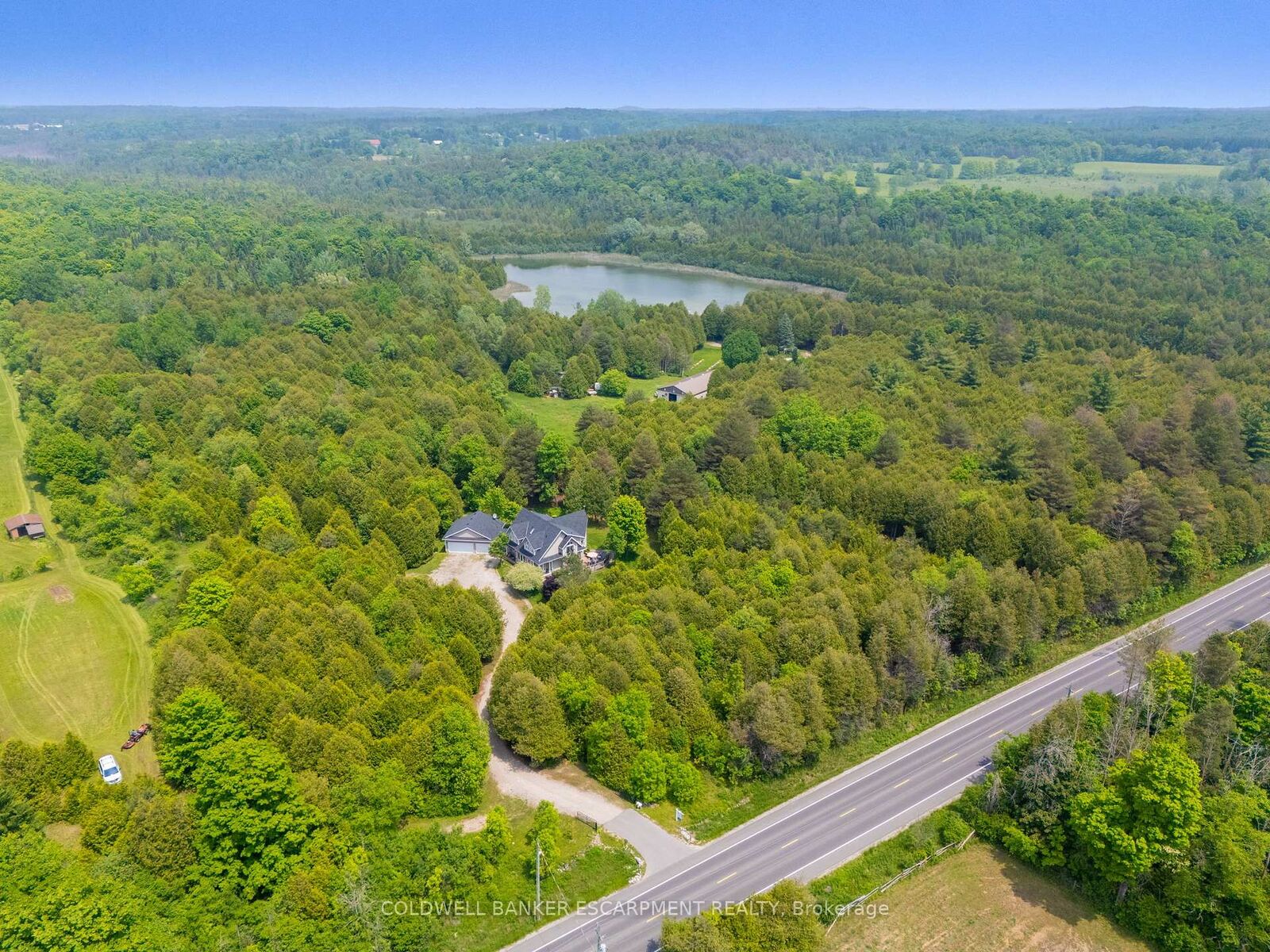Photo de la propriété:  13601 Guelph Line  ON N0B 2K0 