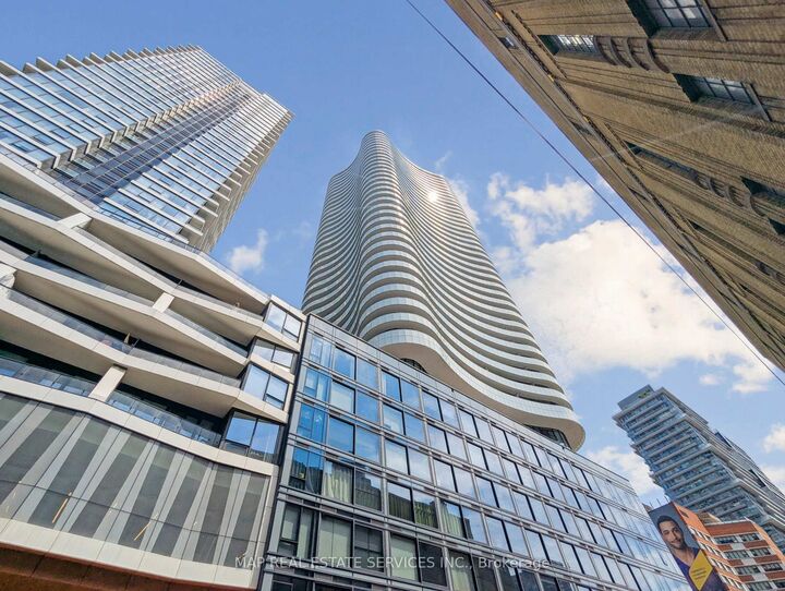 Property Photo:  403 Church Street 3302  ON M4Y 0C9 