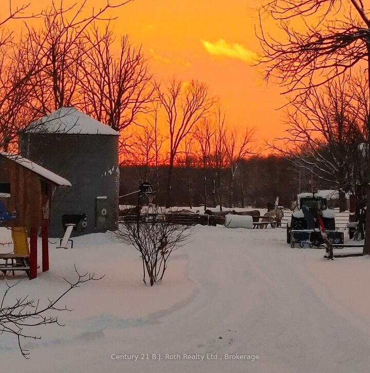 Property Photo: 1579 Wainman Line ON L0K 1E0