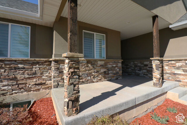 Property Photo: 265 W 125 N UT 84015