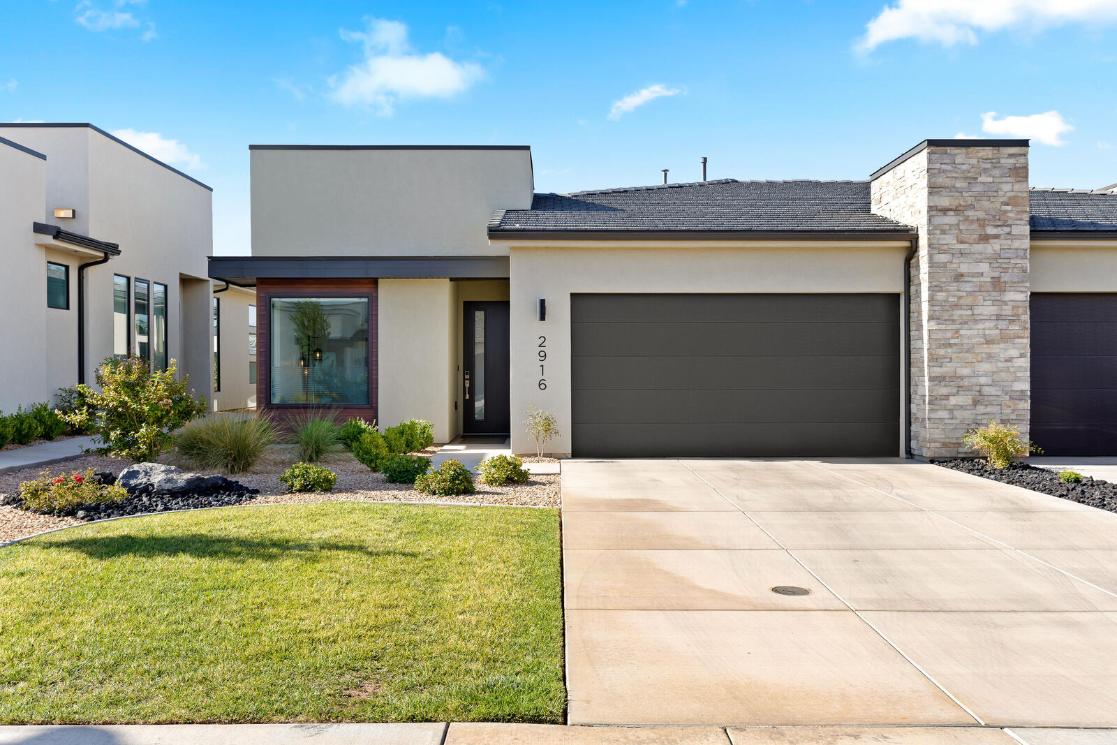 Property Photo:  2916 E Snowberry Dr  UT 84790 