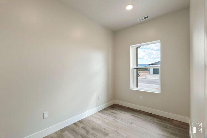 Property Photo: 4614 W 150 N Lot 163 UT 84720