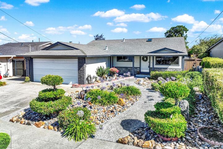 1835 Egret Lane  Hayward CA 94545 photo