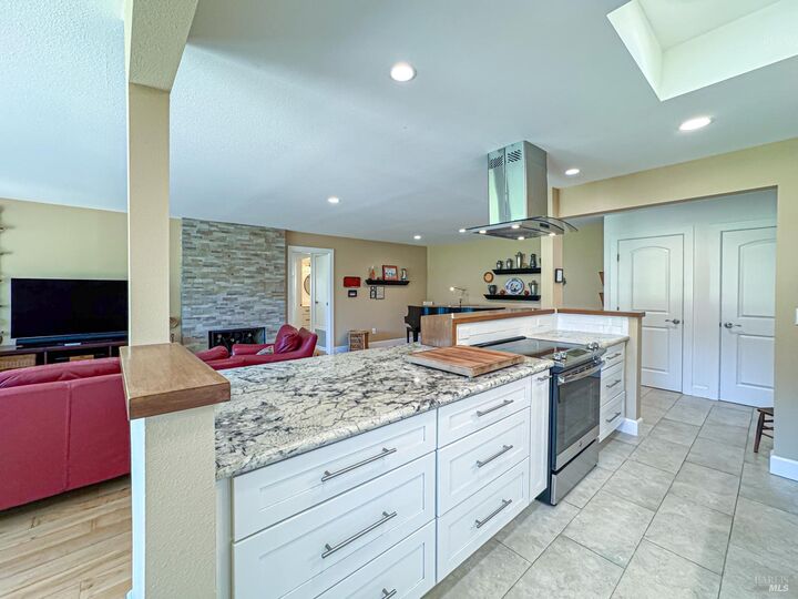 Property Photo: 7710 Pythian Court CA 95409