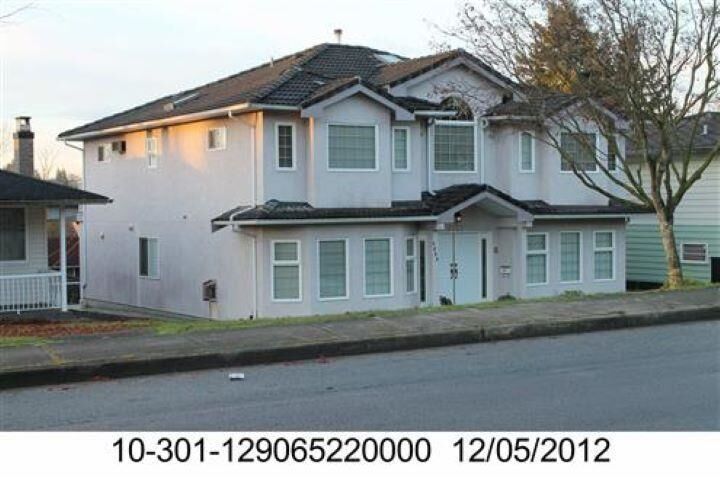 Property Photo: 6522 Broadway Avenue BC V5B 2Y5