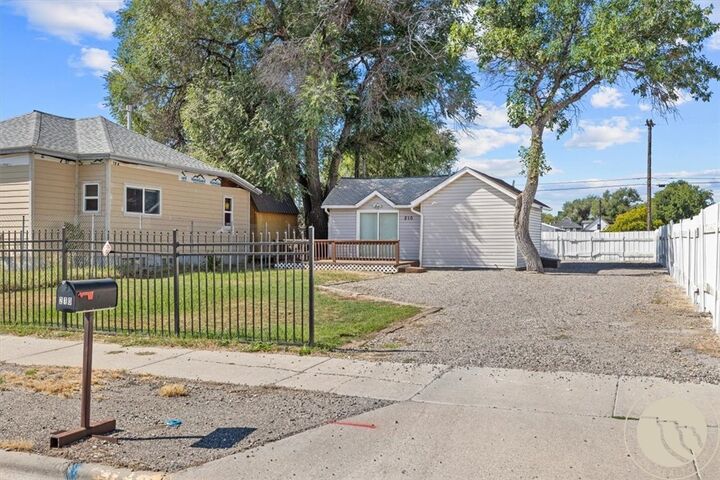 Property Photo: 210 16th St MT 59101