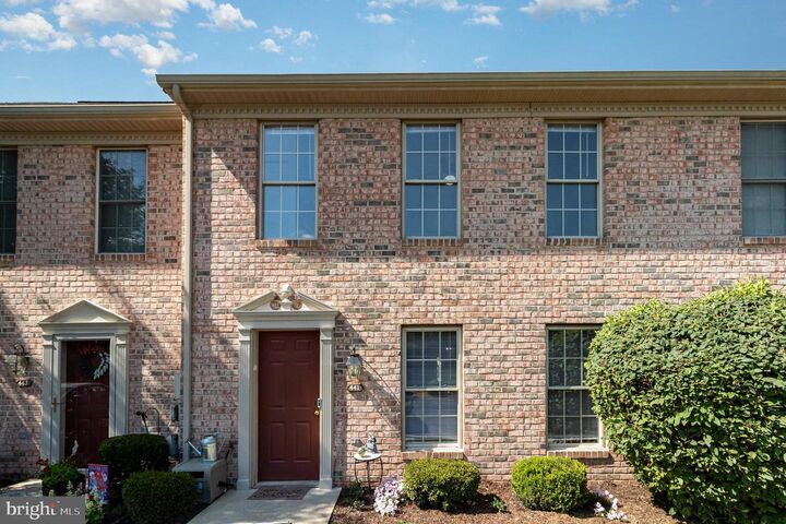 441 Stonehedge Lane  Mechanicsburg PA 17055 photo