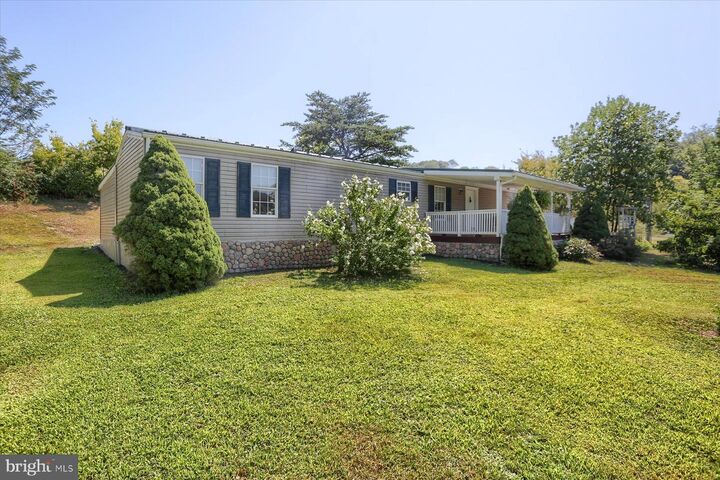Property Photo:  700 Penns Drive  PA 17870 