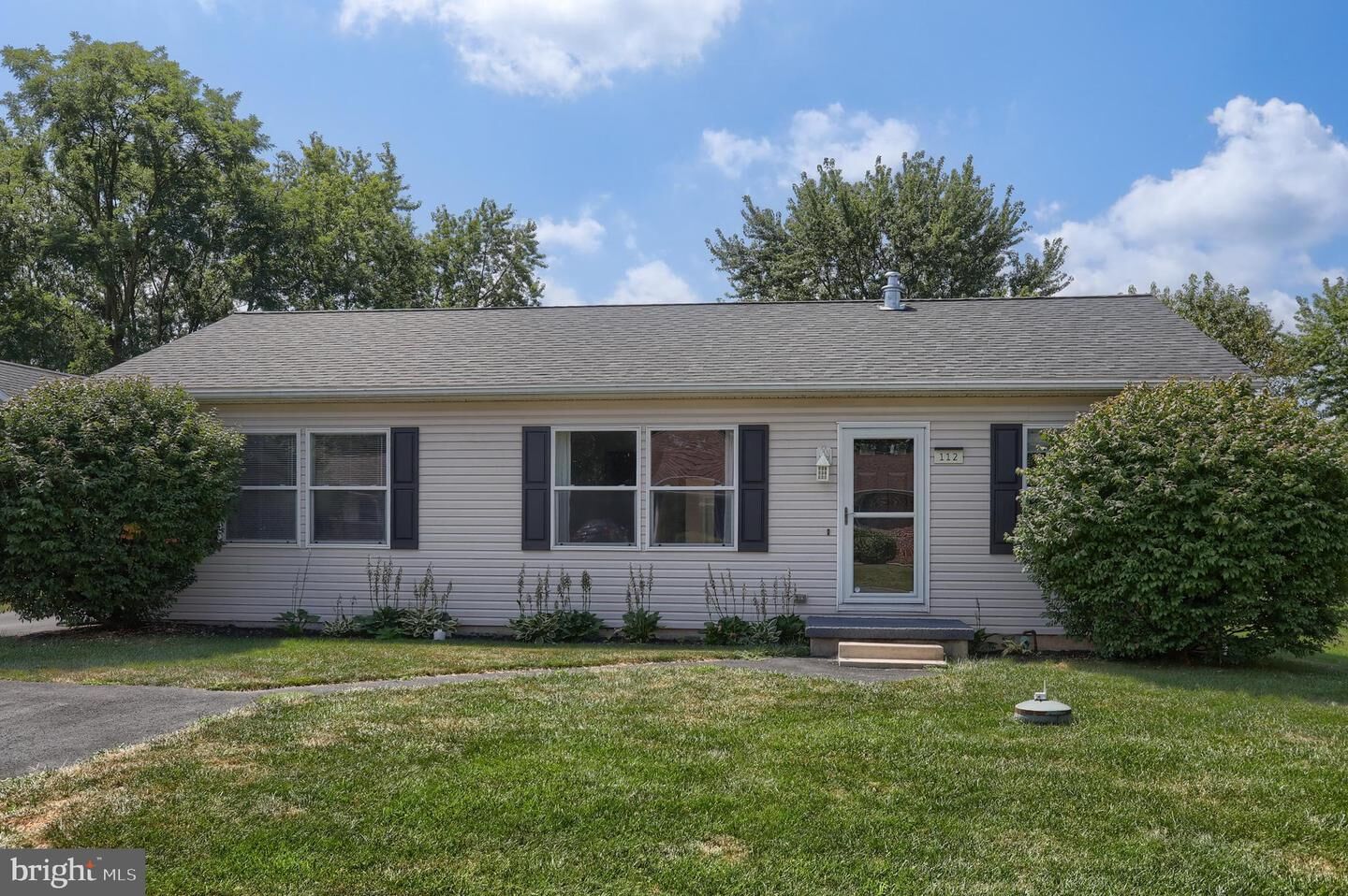 Property Photo: 112 Lynmar Avenue PA 17078