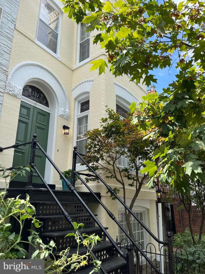 531 4th Street SE  Washington DC 20003 photo