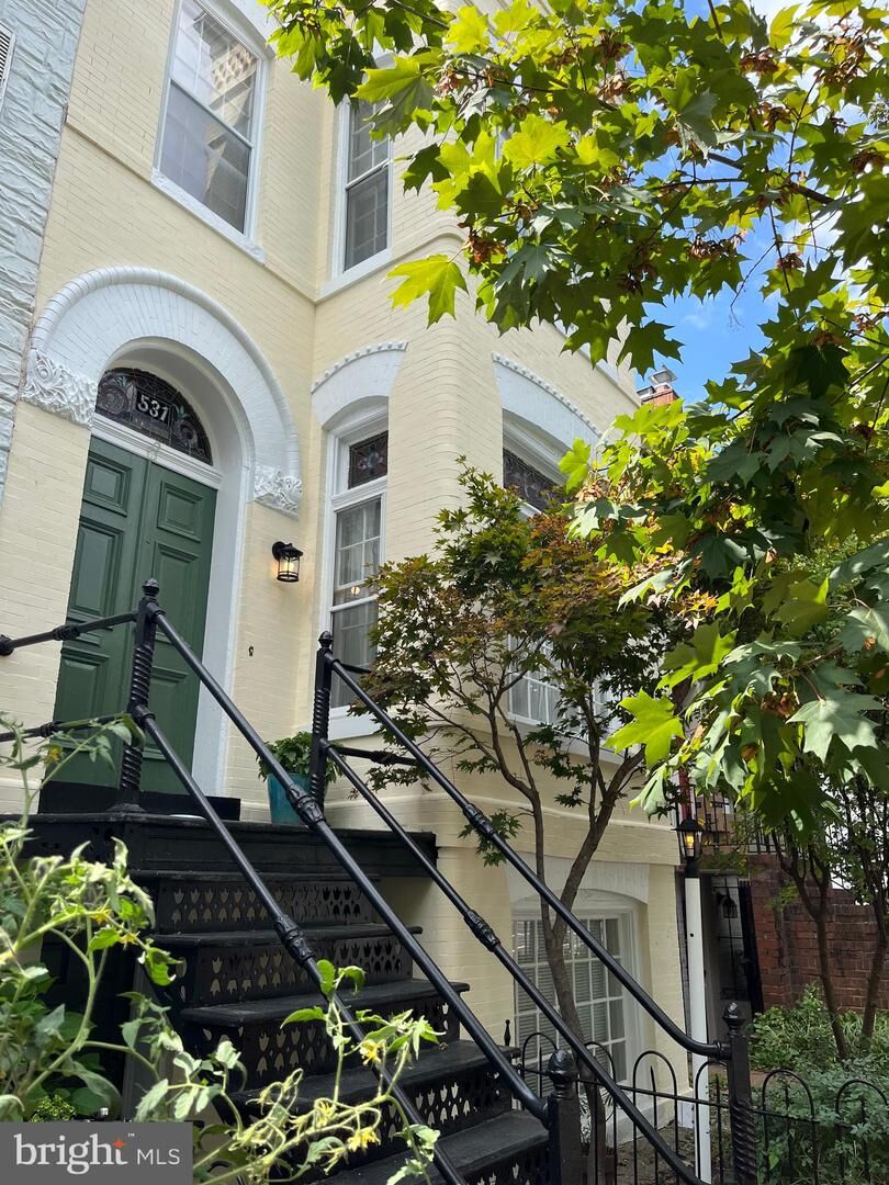 Property Photo: 531 4th Street SE DC 20003
