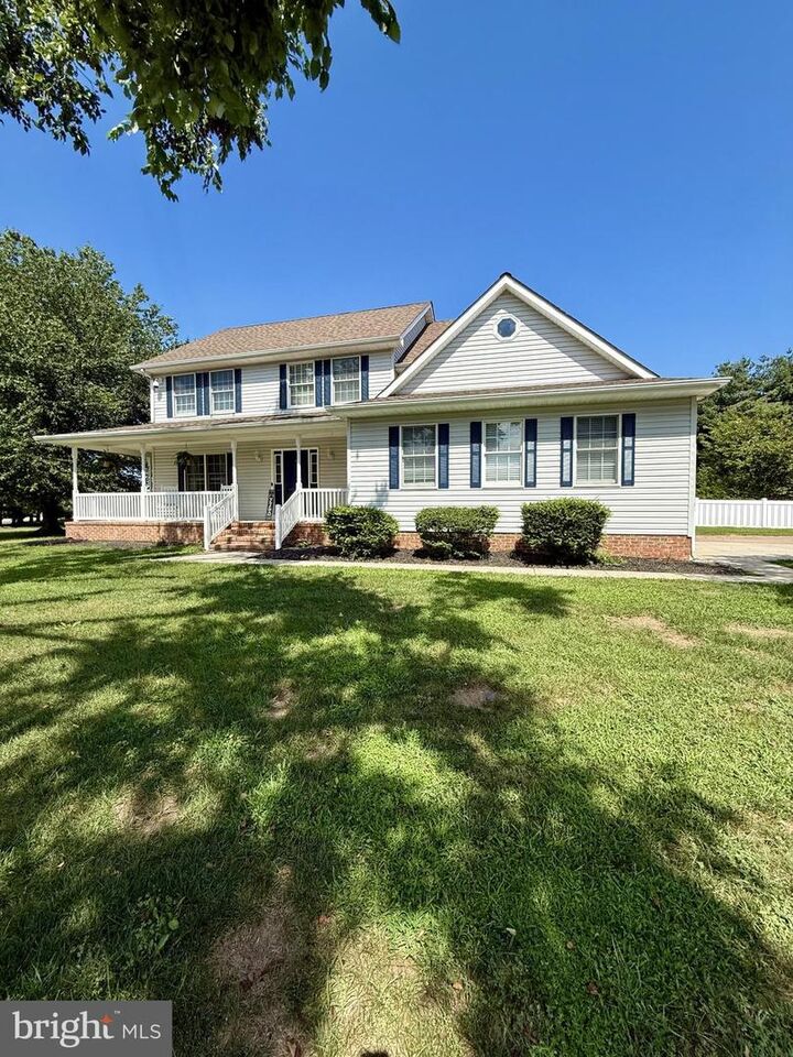 Property Photo:  200 Meadow Drive  DE 19904 