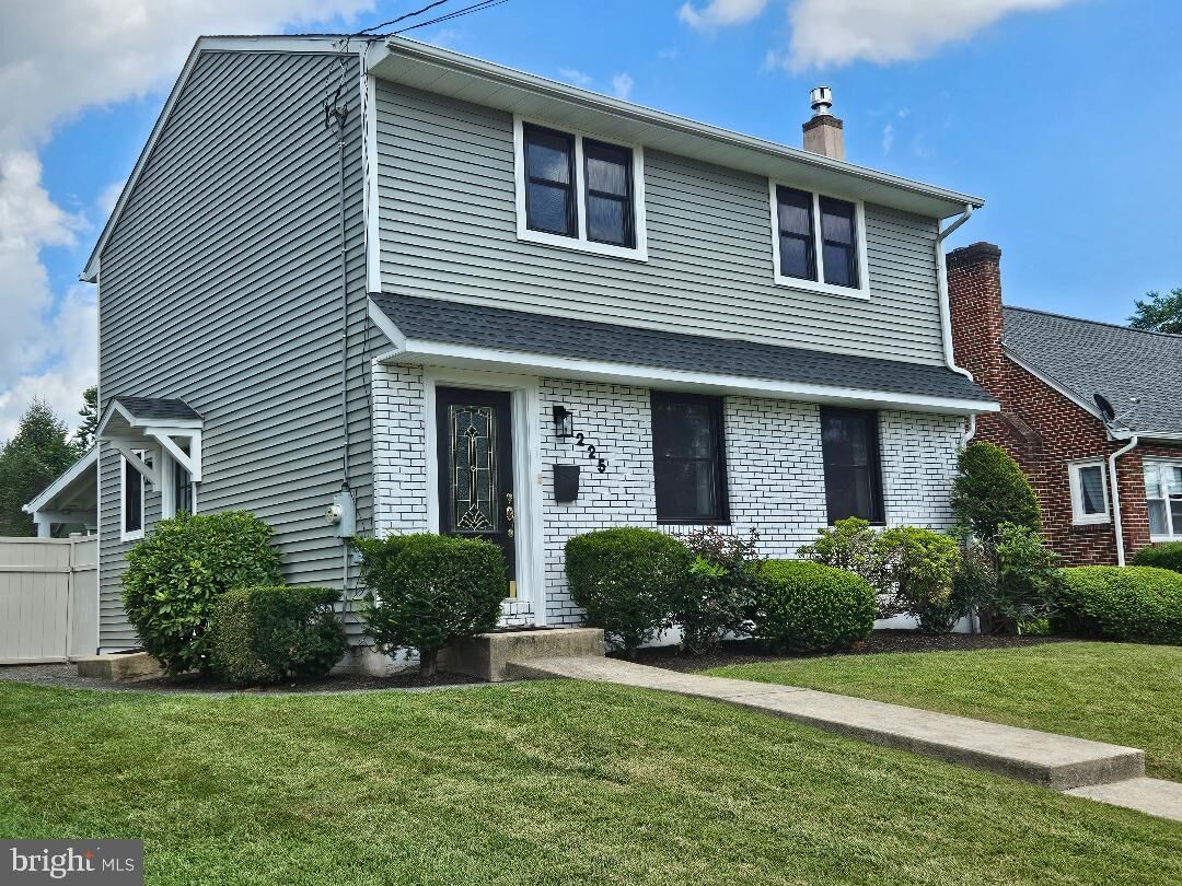 Property Photo:  225 Wilson Street  PA 19464 