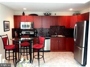 Property Photo:  901 N Penn Street R505  PA 19123 