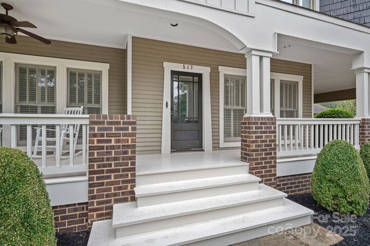 Property Photo:  517 Meacham Street  NC 28203 