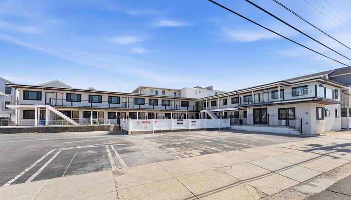 Property Photo:  511 E 11th  NJ 08260 