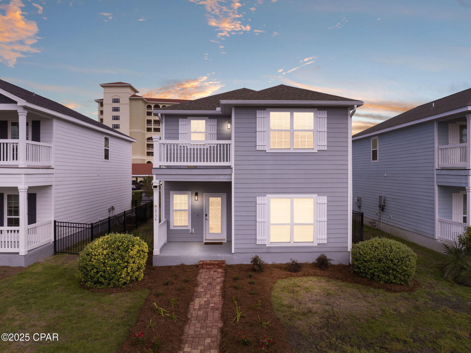 Property Photo:  4736 Bigleaf Lane  FL 32408 
