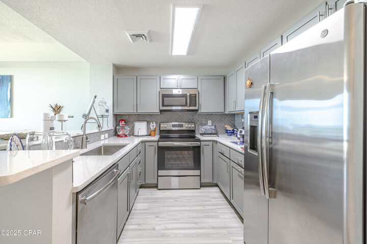 Property Photo: 15928 Front Beach Road 31610 FL 32413