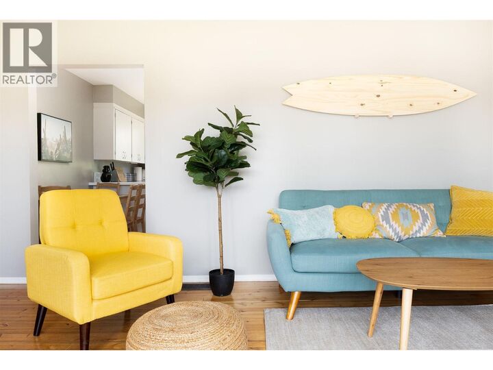 764 Francis Avenue  Kelowna BC V1Y 5G5 photo