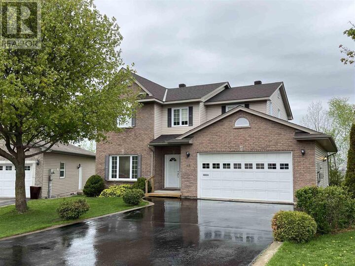 42 Cody Point Ct  Sault Ste. Marie ON P6B 6L8 photo