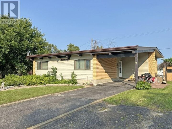 6 Newton Ave  Red Rock ON P0T 2P0 photo