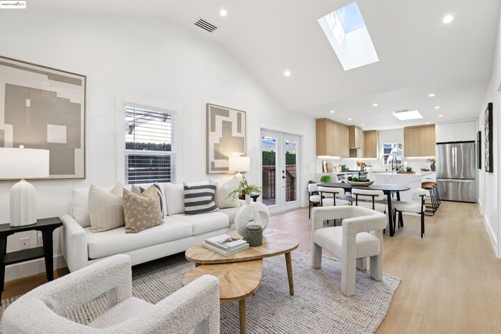 1612 Carleton St  Berkeley CA 94703 photo