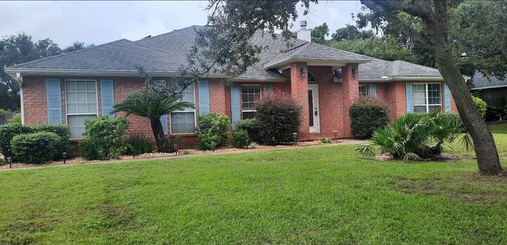 2025 Resort Street  Navarre FL 32566 photo
