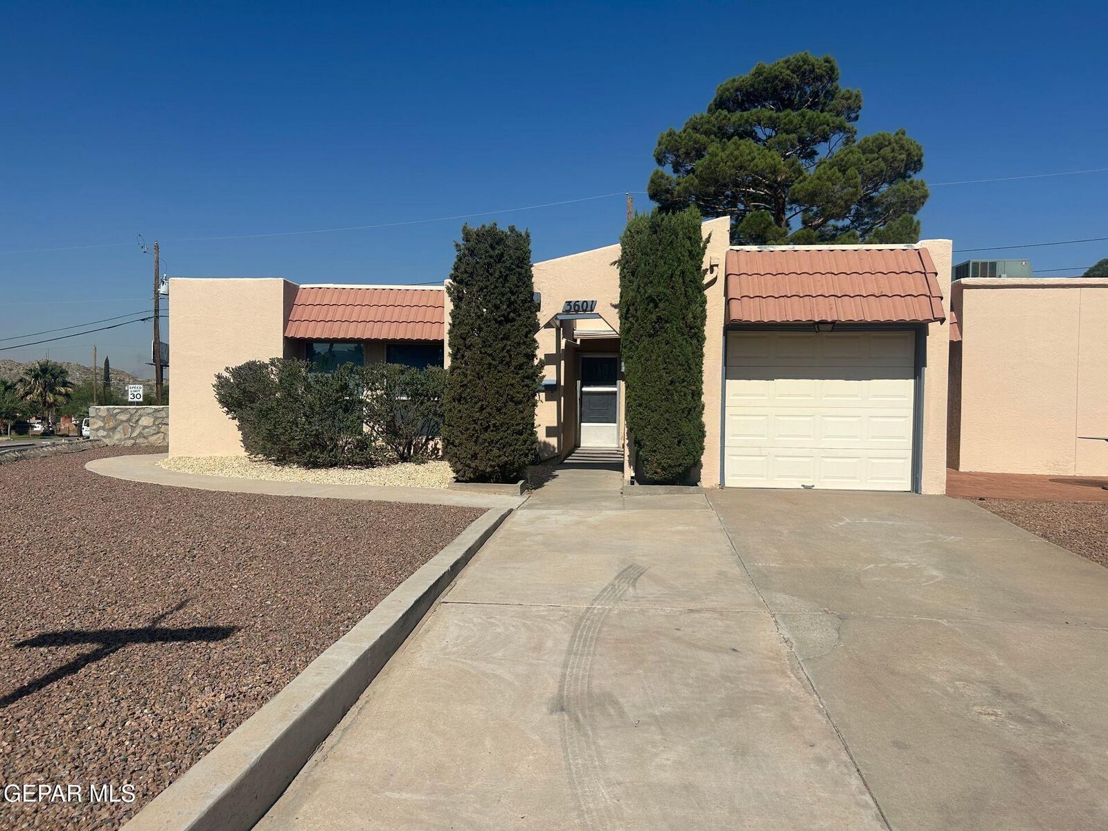 Property Photo: 3601 Okeefe Drive TX 79902