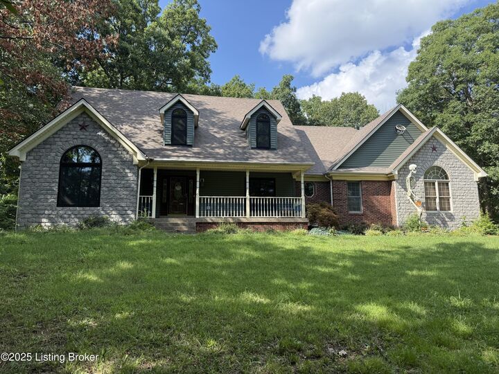 Property Photo:  180 Bowman Ct  KY 40047 