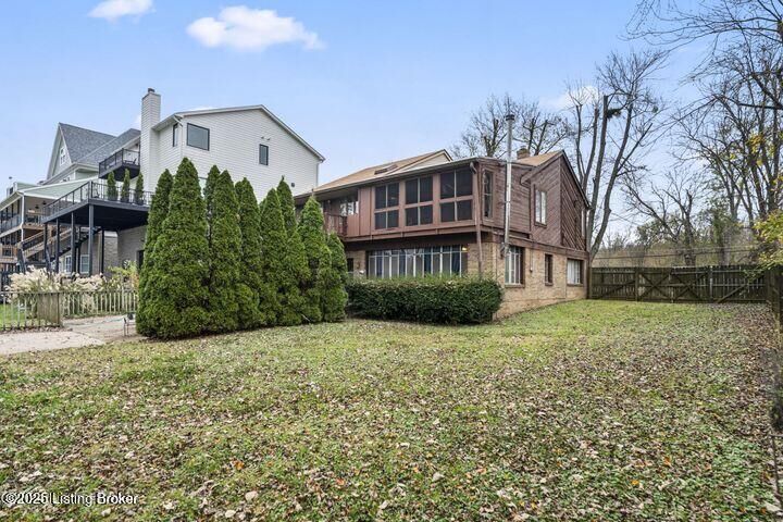 Property Photo: 1300 Riverside Dr KY 40059
