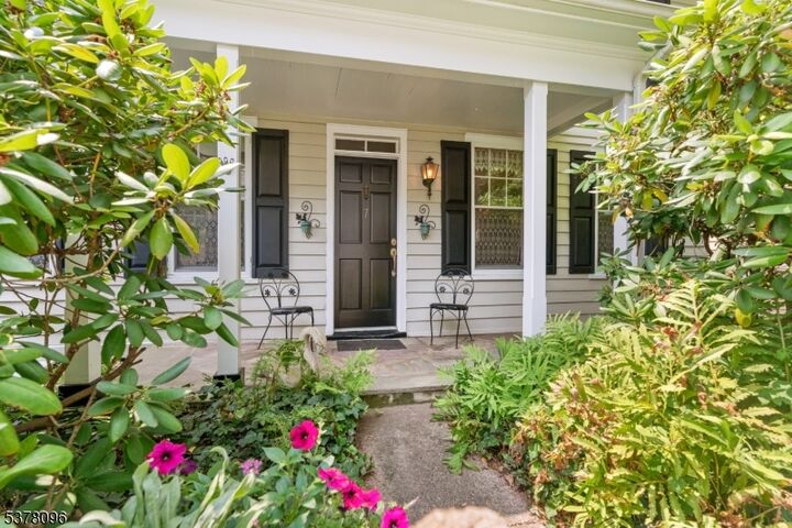 Property Photo:  7 N Main St  NJ 08559 