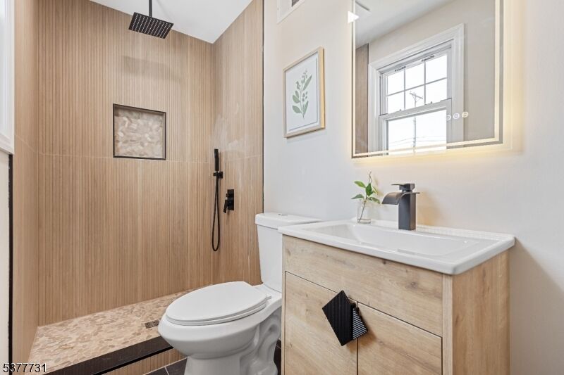Property Photo:  34 Emerald St  NJ 07601 