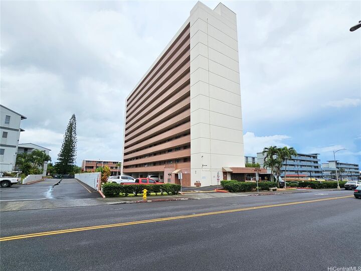 46-255 Kahuhipa Street A201  Kaneohe HI 96744 photo
