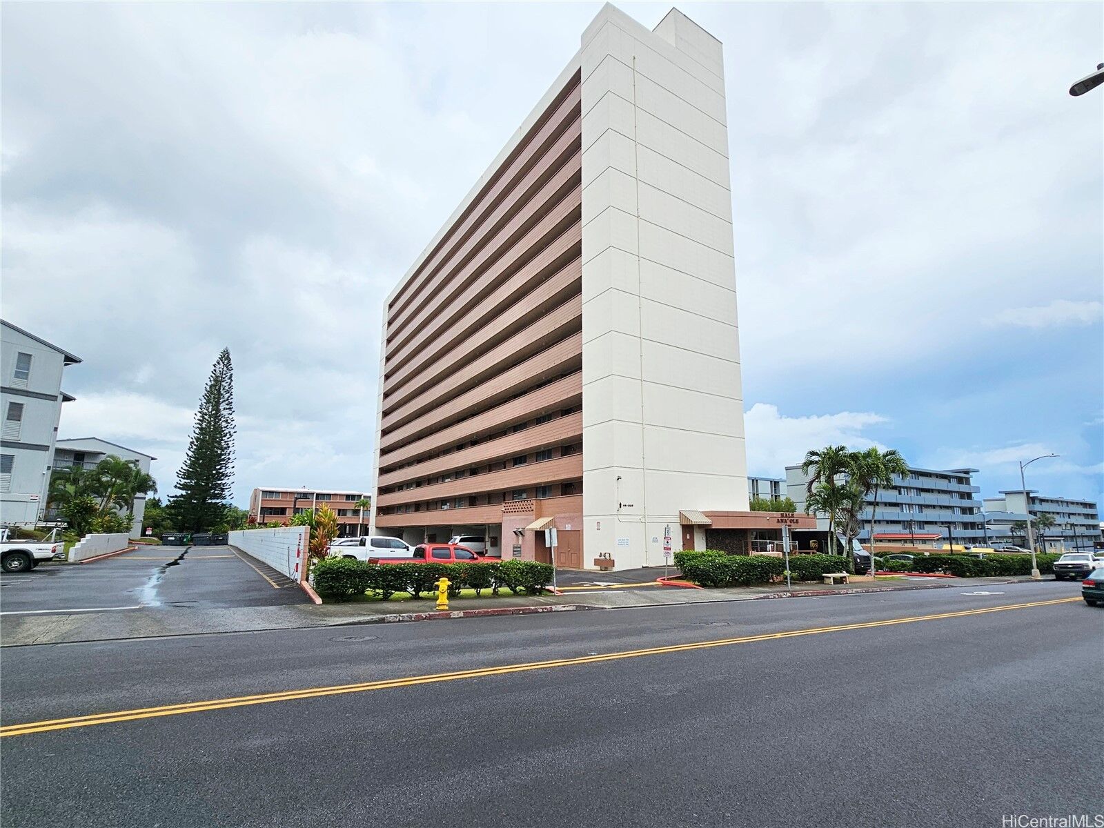 Property Photo:  46-255 Kahuhipa Street A201  HI 96744 