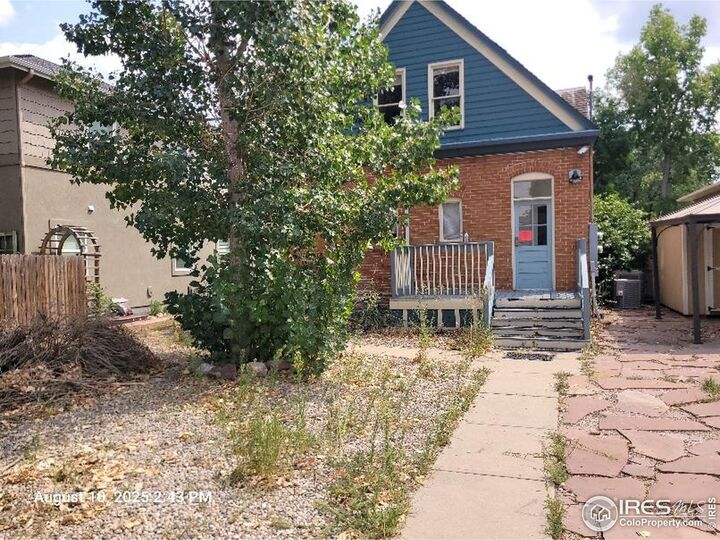 Property Photo:  324 E Oak St  CO 80524 