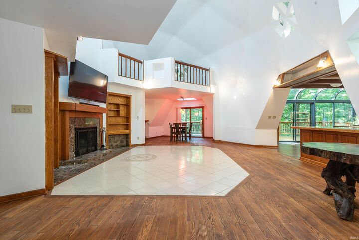 Property Photo: 1400 E Whisnand Road IN 47408